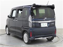 N-BOX カスタム L ターボ
