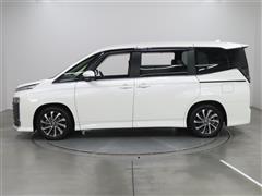 ヴォクシー HEV S-Z