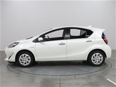 アクア S スタイルBK