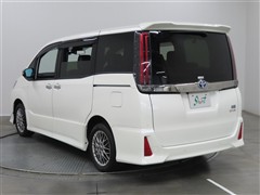 ノア HEV Si WXB3