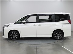 ノア HEV S-Z