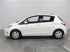 ヴィッツ ジュエラ