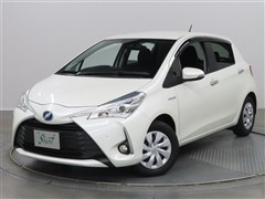 トヨタ ヴィッツ HEV F セーフティED3