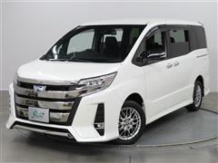 ノア HEV Si WXB3