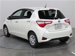 ヴィッツ HEV FセーフティED