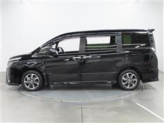 ヴォクシー ZSキラメキ2 8ニン