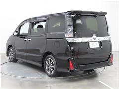 ヴォクシー ZSキラメキ2 8ニン