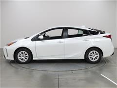 プリウス S セーフティ プラス2