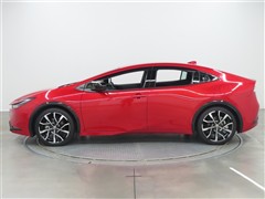 プリウスPHEV Z