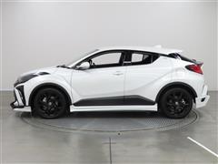 C-HR HEV Gモードネロセーフ3