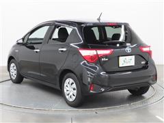 ヴィッツ HEV FセーフティED