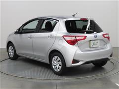 ヴィッツ HEV FセーフティED3