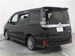 ヴォクシー HEV ZSキラメキ2