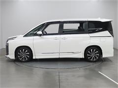 ヴォクシー HEV S-Z