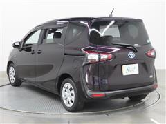 シエンタ HEV G クエロ