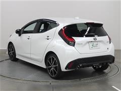 アクア GR スポーツ