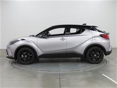 C-HR HEV Gモードネロセーフテ