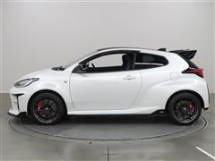 GRヤリス RZ ハイパフォーマンス
