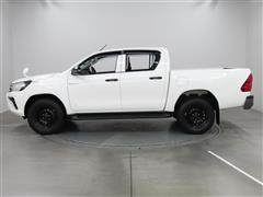 ハイラックスピックアップ X