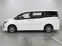 ヴォクシー HEV ZSキラメキ2