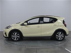 アクア クロスオーバー