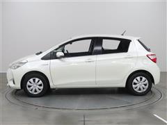 ヴィッツ HEV ジュエラ