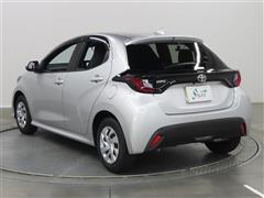 ヤリス X