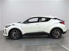 C-HR HEV S GRスポーツ