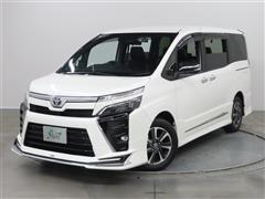 トヨタ ヴォクシー ZS キラメキ3