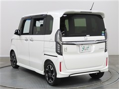 N-BOX カスタムG Lターボ Hセ