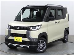 三菱 デリカミニHEV Tプレミアム4WD