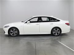 クラウン HEV RS アドバンス