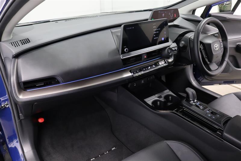 プリウス Z（481022717601）の中古車 | トヨタ認定中古車