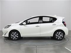 アクア S スタイルBK