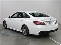 クラウン HEV RS アドバンス