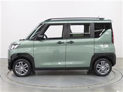 デリカミニ HEV T プレミアム