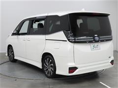 ヴォクシー HEV S-Z