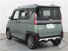 デリカミニ HEV T プレミアム