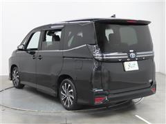 ヴォクシー HEV S-Z