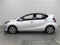 アクア S スタイルBK