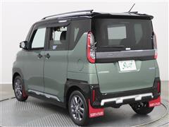 デリカミニ HEV T プレミアム