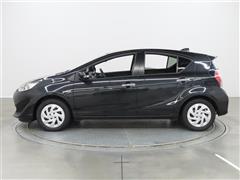 アクア S スタイルBK