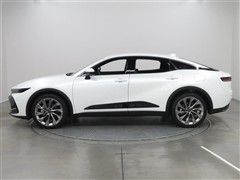 クラウンクロスオーバー Z