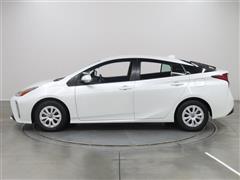 プリウス S セーフティプラス2