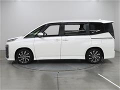 ヴォクシー HEV S-Z