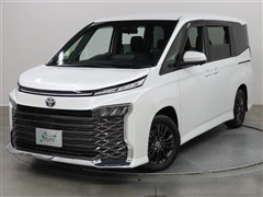 トヨタ ヴォクシー HEV S-G 8ニン