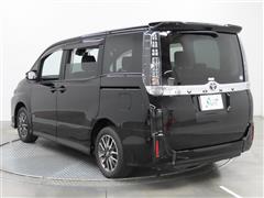 ヴォクシーZSクルマイススロープT1