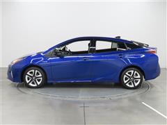 プリウス Sセーフティプラスツートン