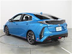 プリウス PHEV S GRスポーツ