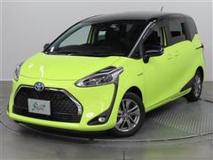 トヨタ シエンタ HEV G クエロ